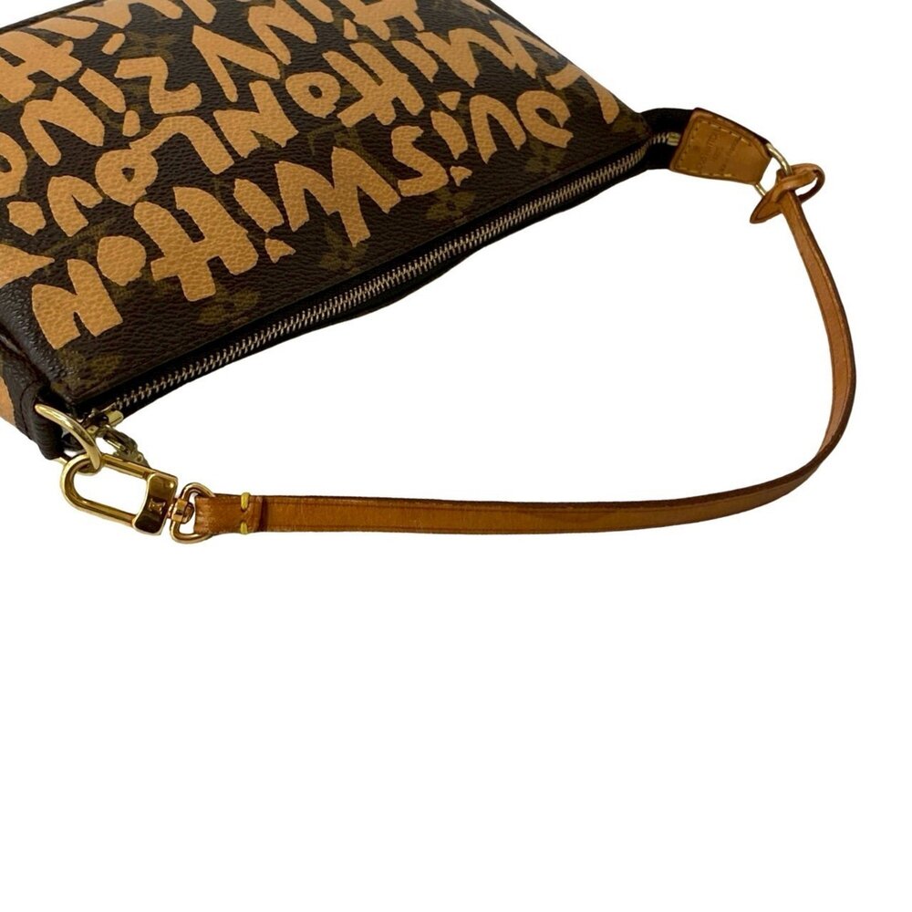 LOUIS VUITTON Authentic Brown Monogram Leather Pochette Bag - Picture 3 of 9